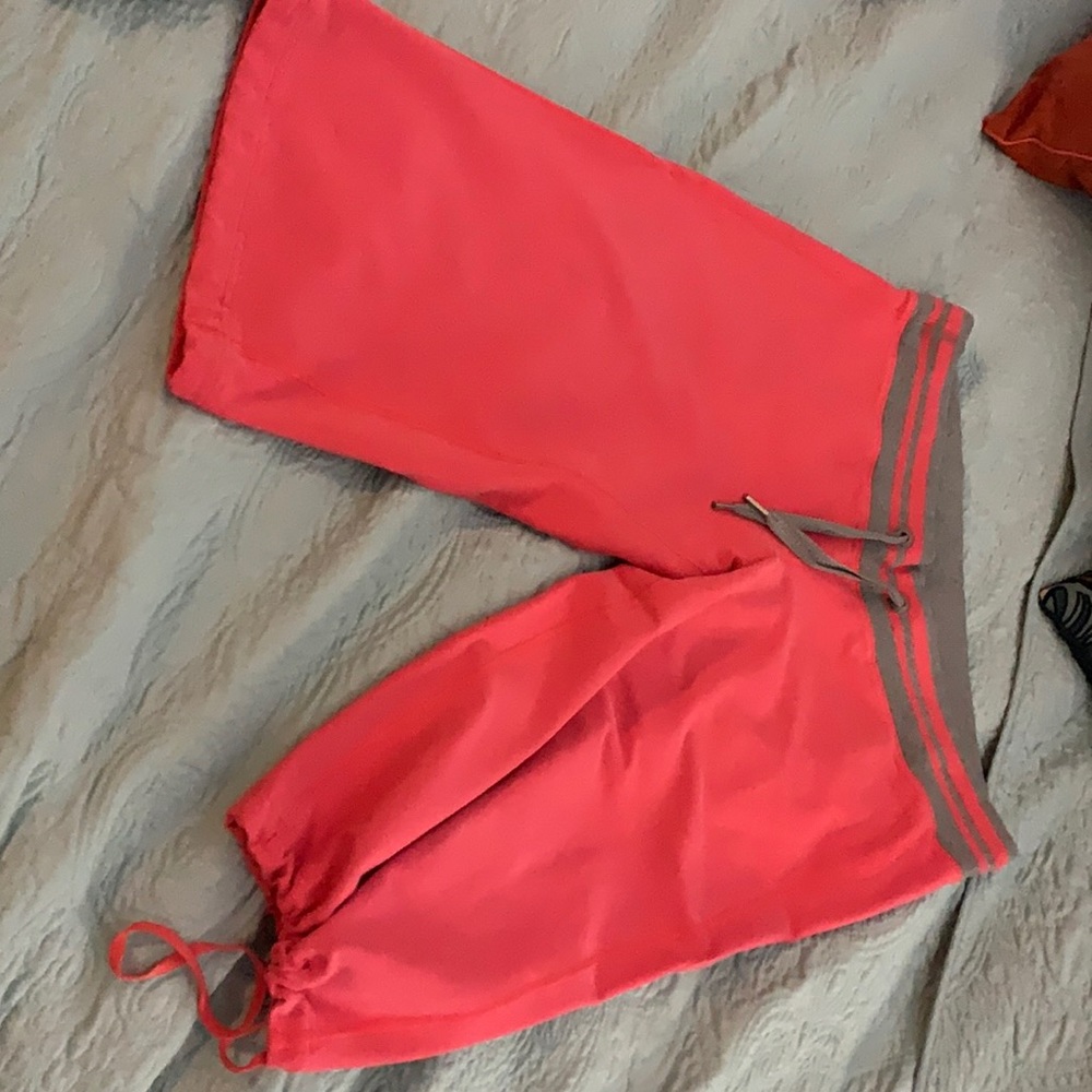 Knee length joggers. No pockets.